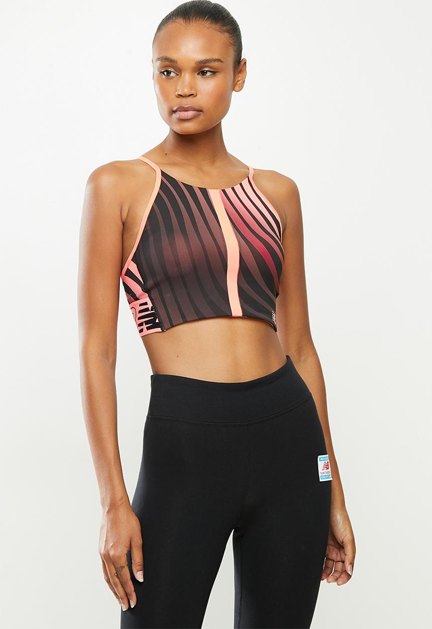 New Balance  - Relentless crop top - black & coral