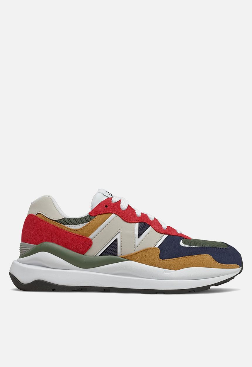New Balance  - 5740 - pigment (481)