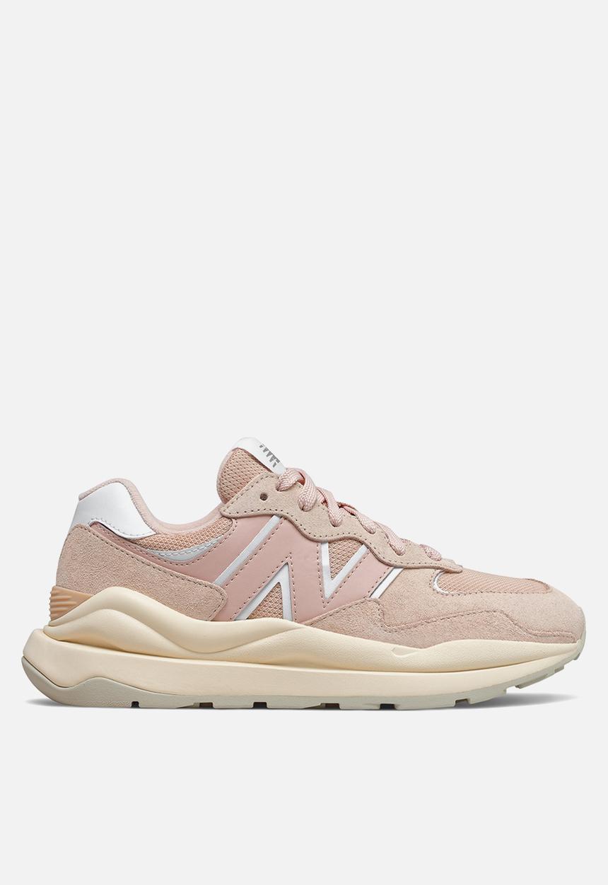 New Balance  - 5740 - light pink (986)