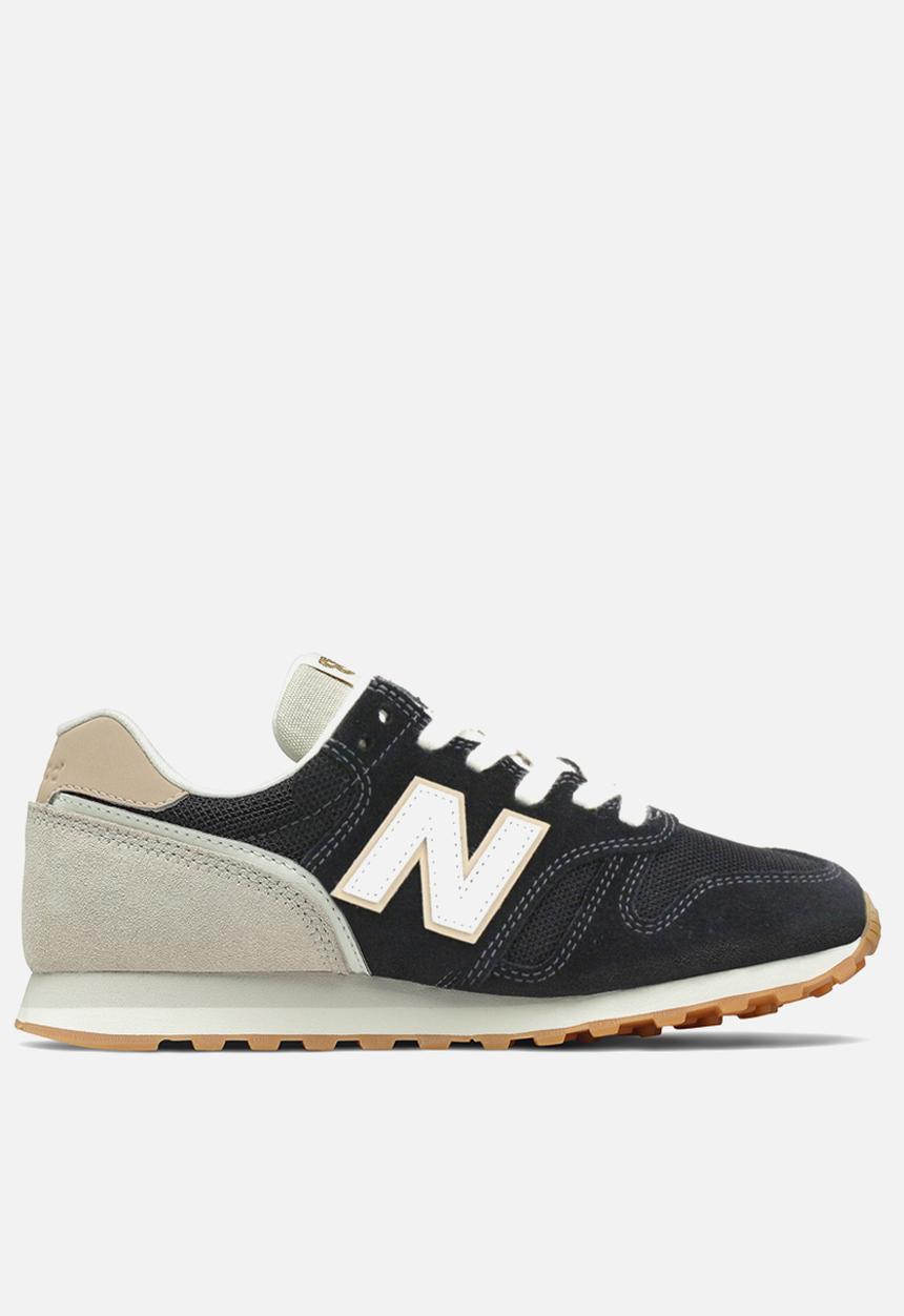 New Balance  - 373v2 - black/white (048)