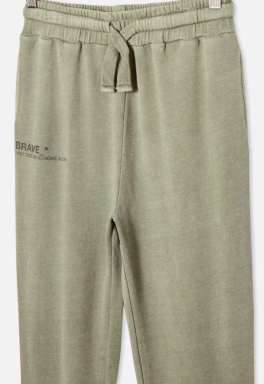 Free by Cotton On - Mason trackpant - swag green