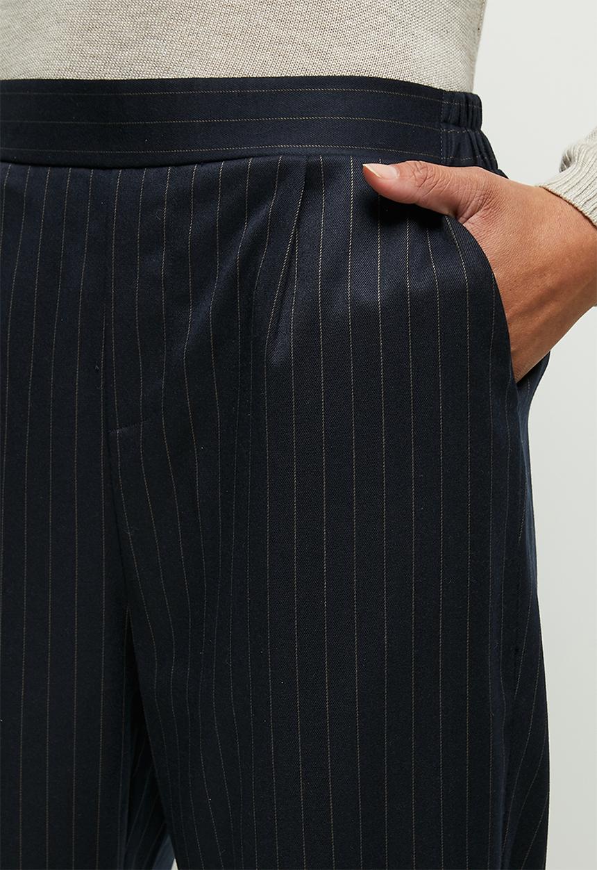 edit - Pull on tapered pant stripe - navy
