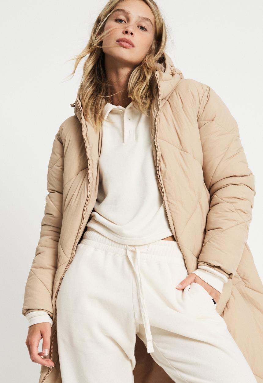 Cotton On - The recycled mother longline puffer - cuban sand
