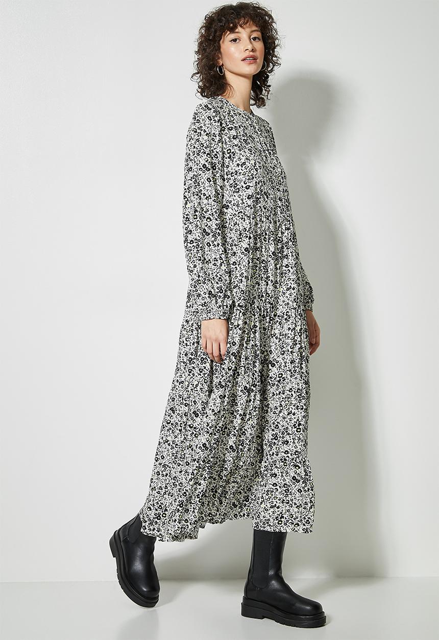 Superbalist - Long sleeve tiered dress - black & white 