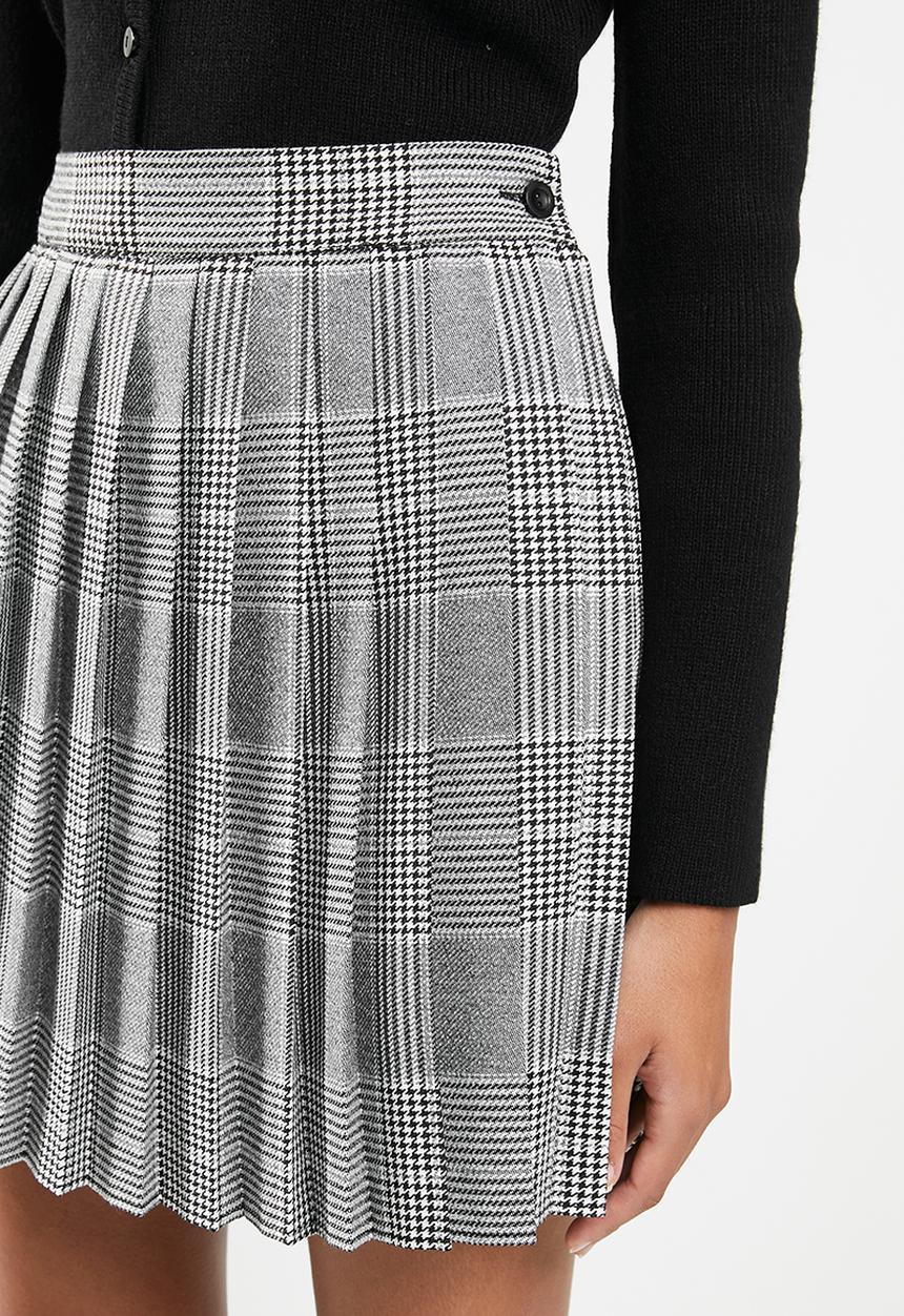 Blake - Sunray pleated mini skirt - black & white