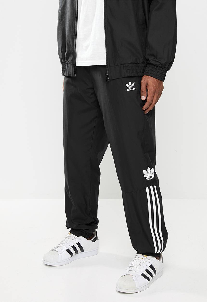 adidas Originals - 3D trefoil 3 stripe pants - black