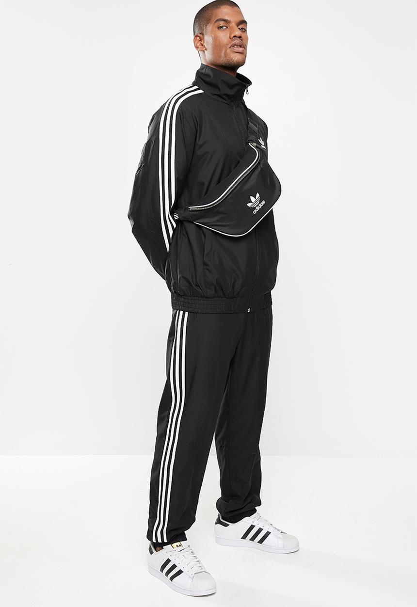 adidas Originals - 3D trefoil 3 stripe pants - black