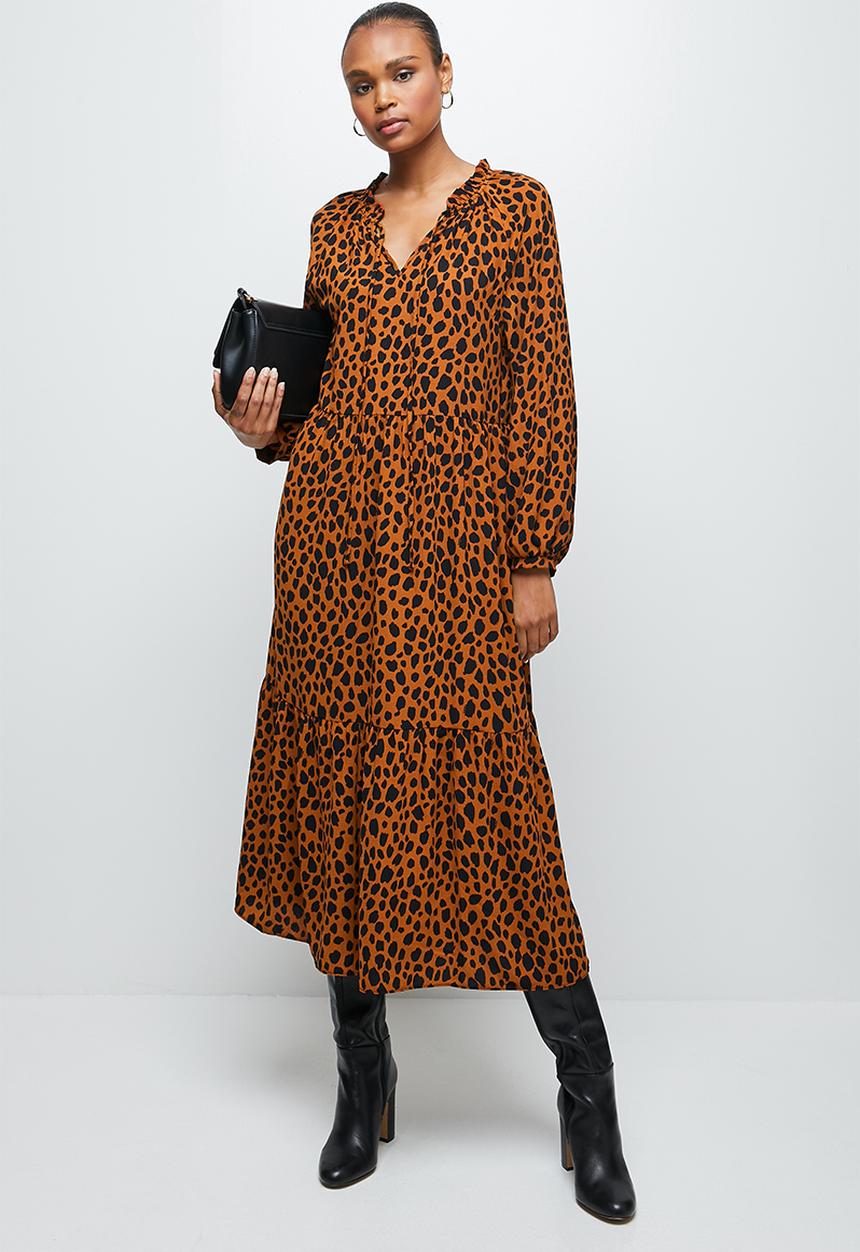 MILLA - Piecrust neck pleated midi dress-  bombay brown spot