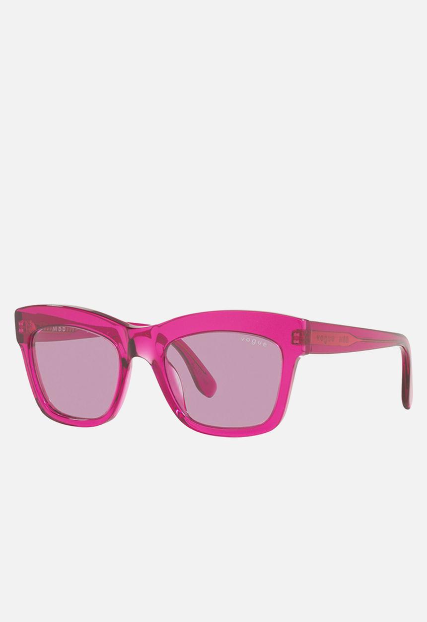 Vogue Eyewear - Vogue x mbb   pillow sunglasses - transparent fuxia