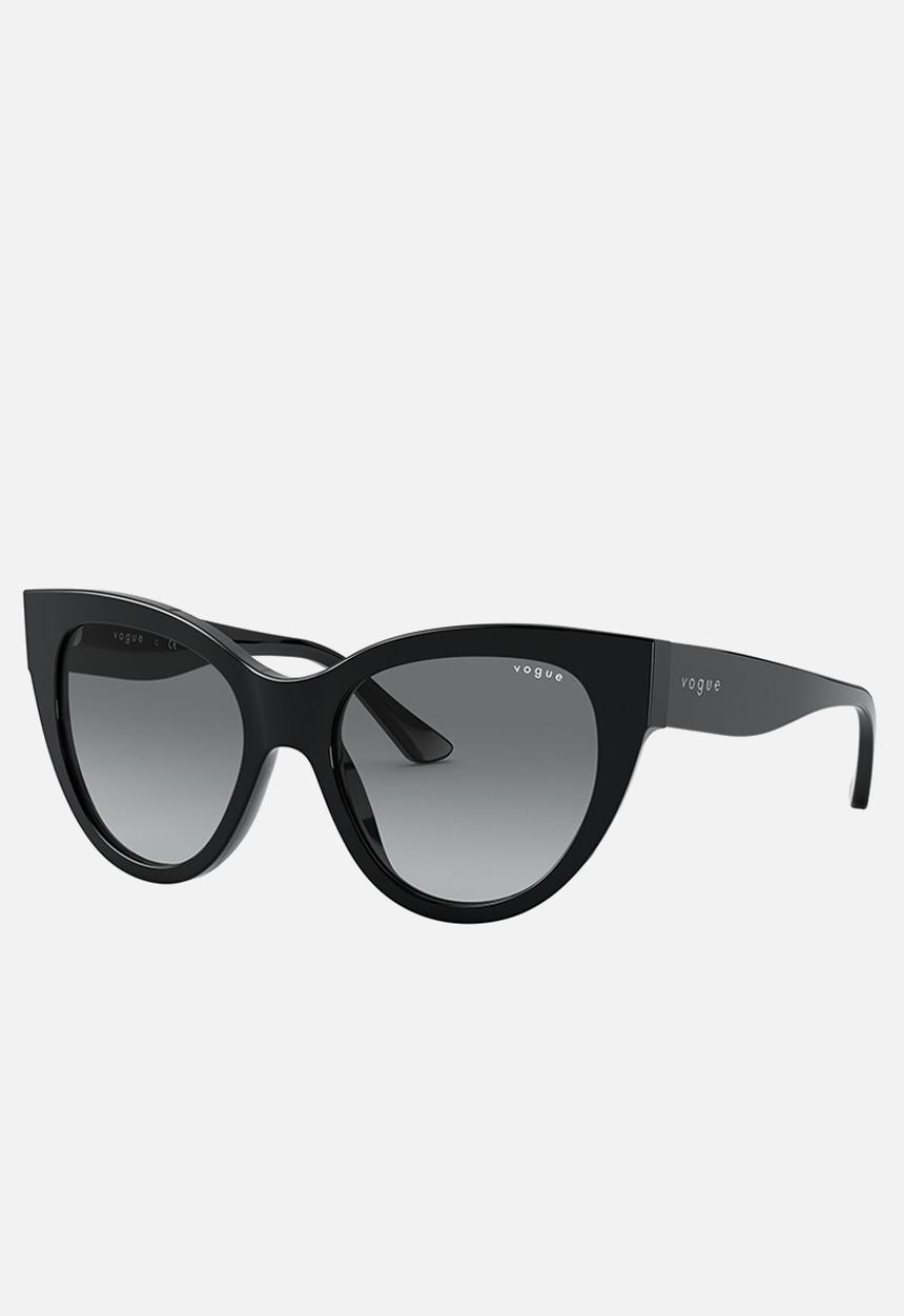Vogue Eyewear - Vogue cat eye sunglasses - black