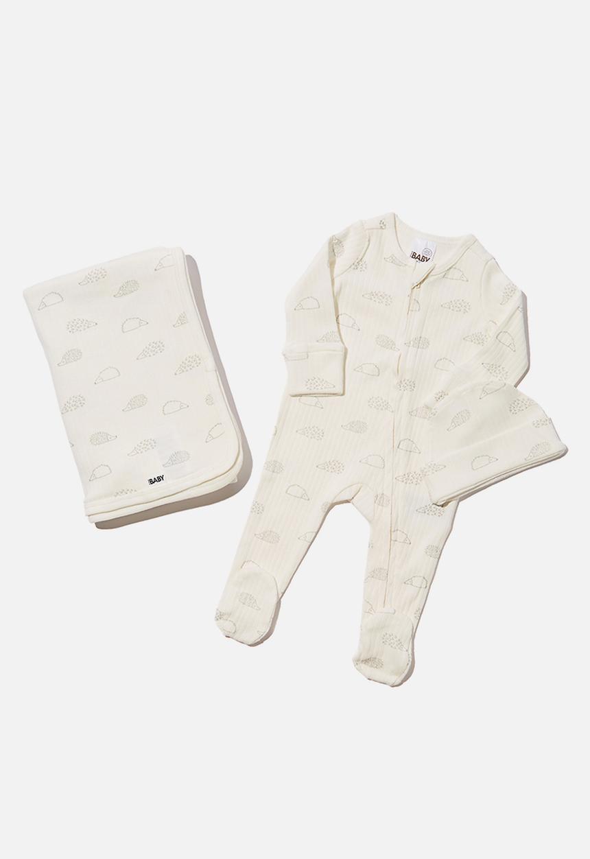 Cotton On - Bundle nb romper, blanket and beanie - milk hedgehog