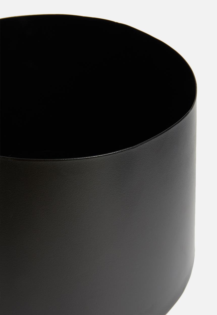 Sixth Floor - Cole planter - black