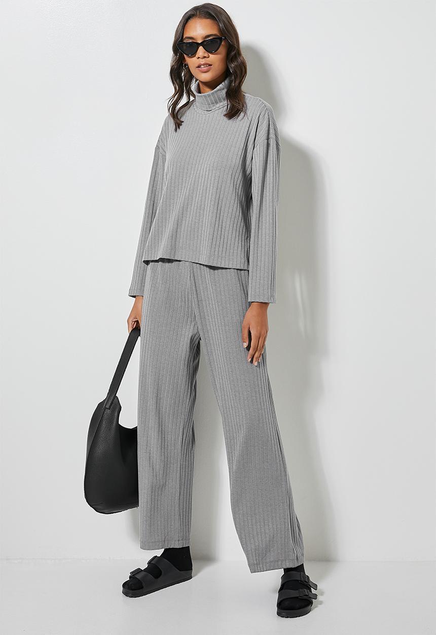 Superbalist - Roll neck soft touch top - grey