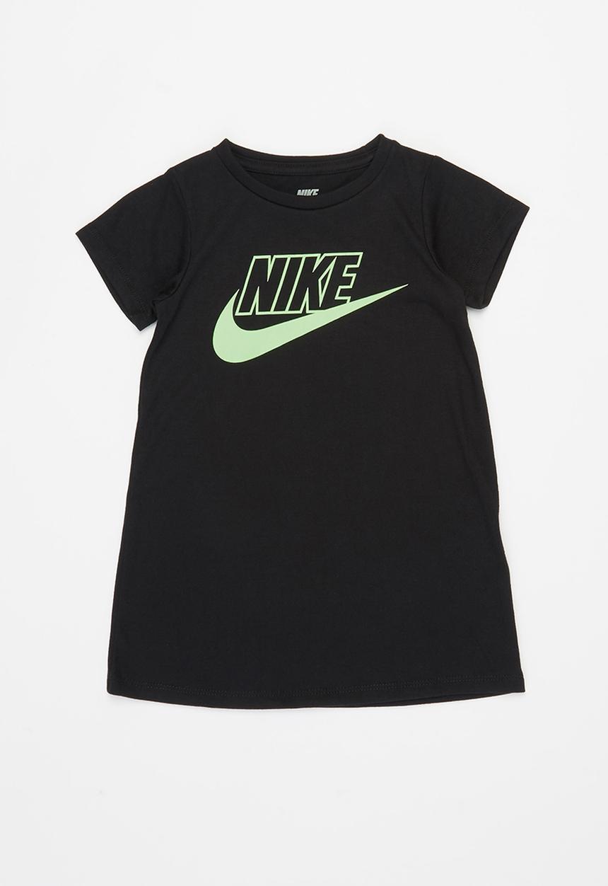 Nike - Nike t-shirt dress - black