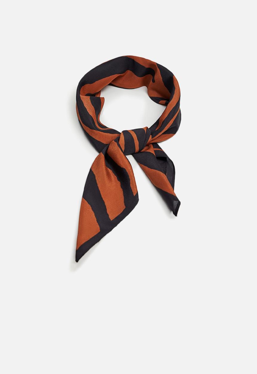 Violeta by Mango - Tiger neck scarf - black
