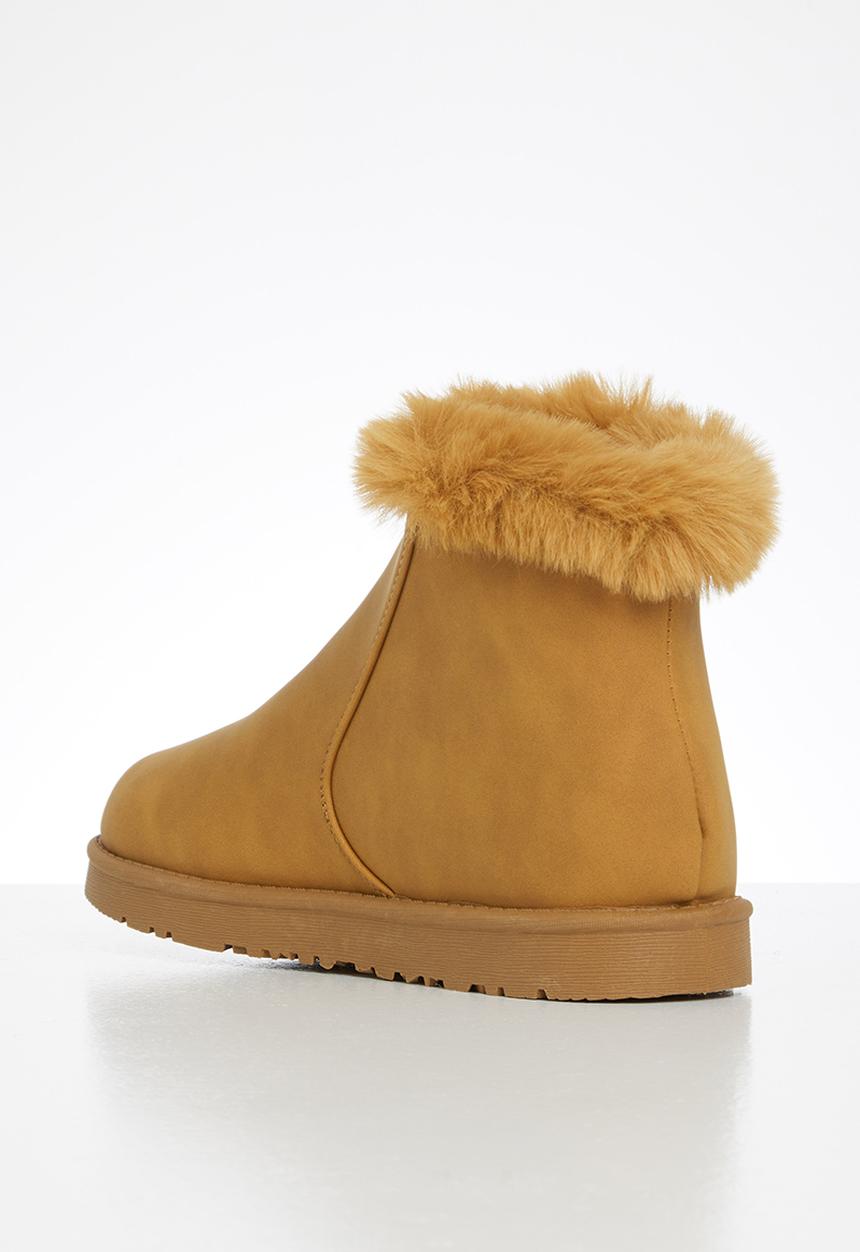 Jada - Faux fur lining zip ankle boot - tan