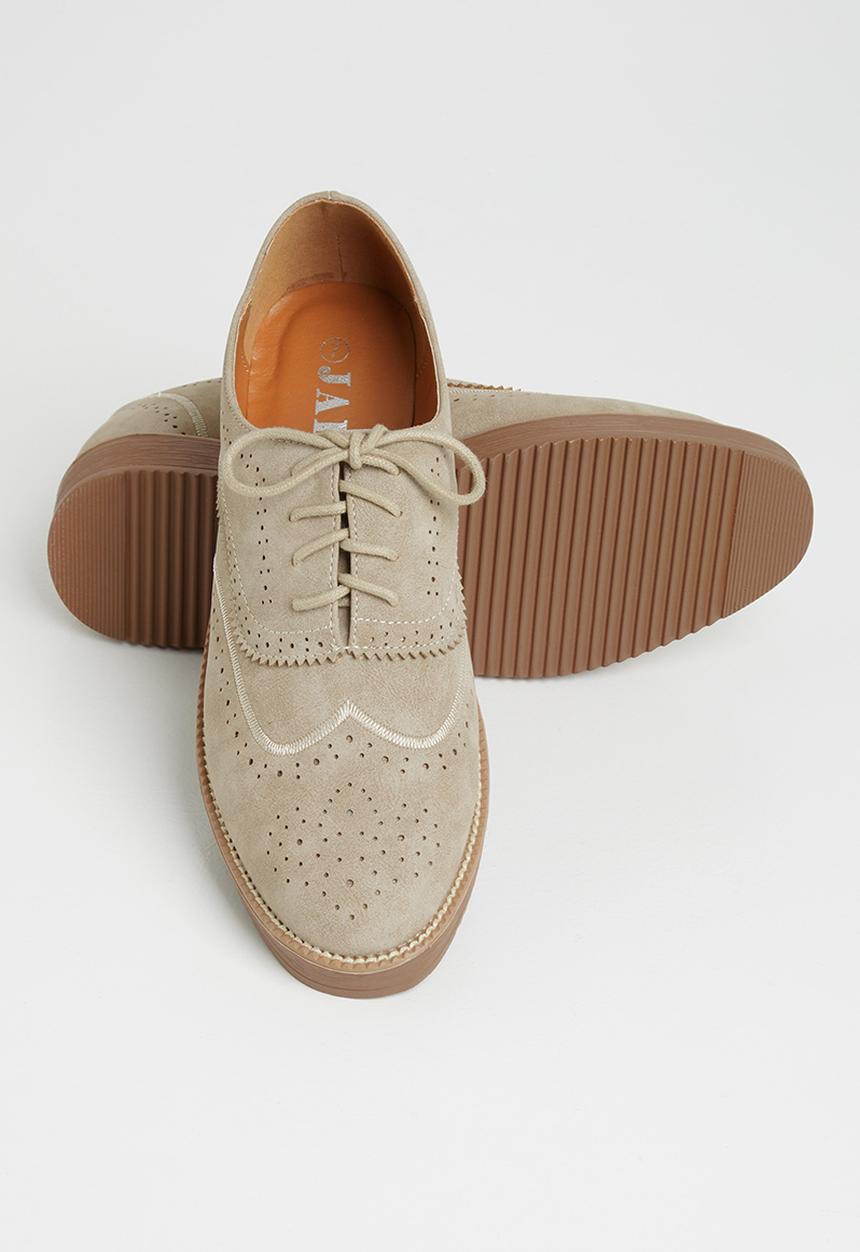 Jada - Lace-up brogue - sand