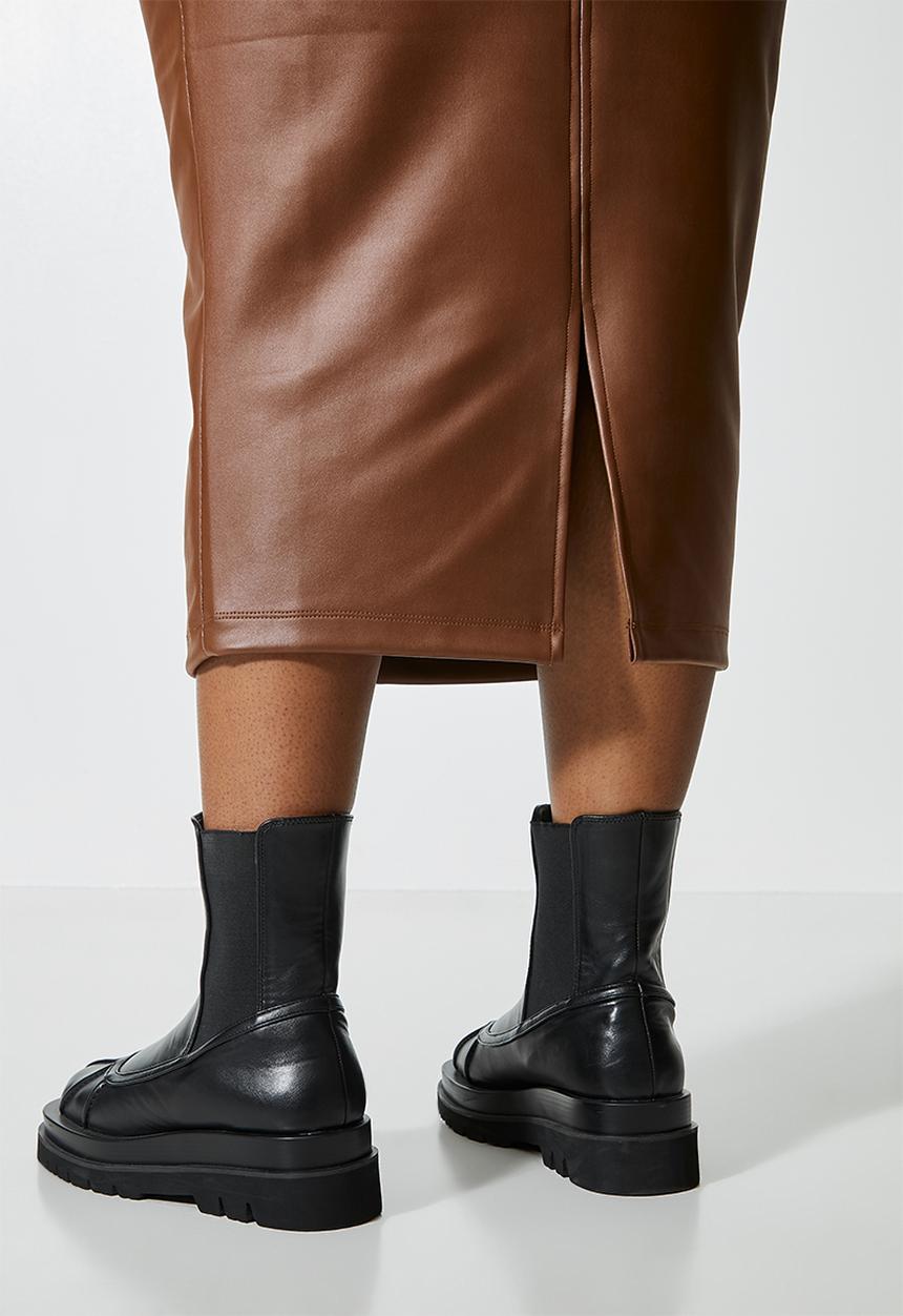 Superbalist - Coated scuba bodycon - brown