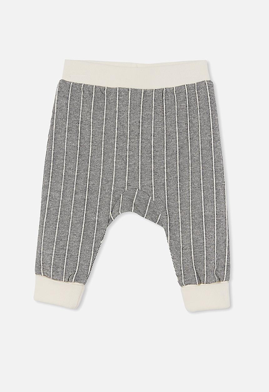 Cotton On - Charlie trackpant - charcoal stripe