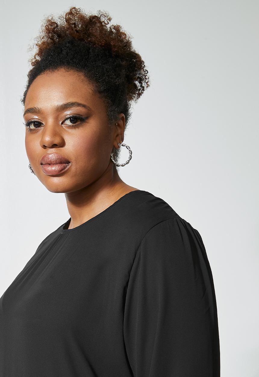 Superbalist - Tiered balloon sleeve maxi dress - black
