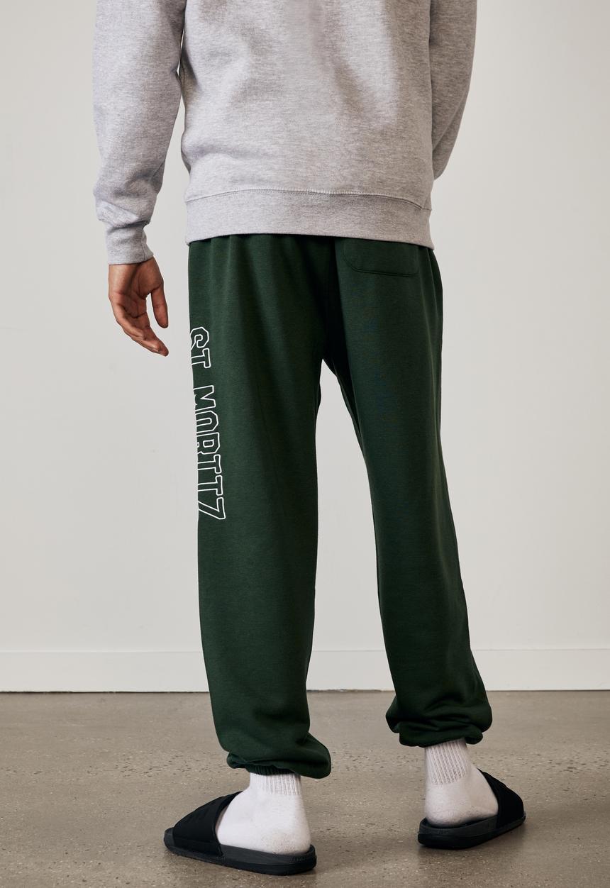Factorie - Relaxed graphic trackpant - green 