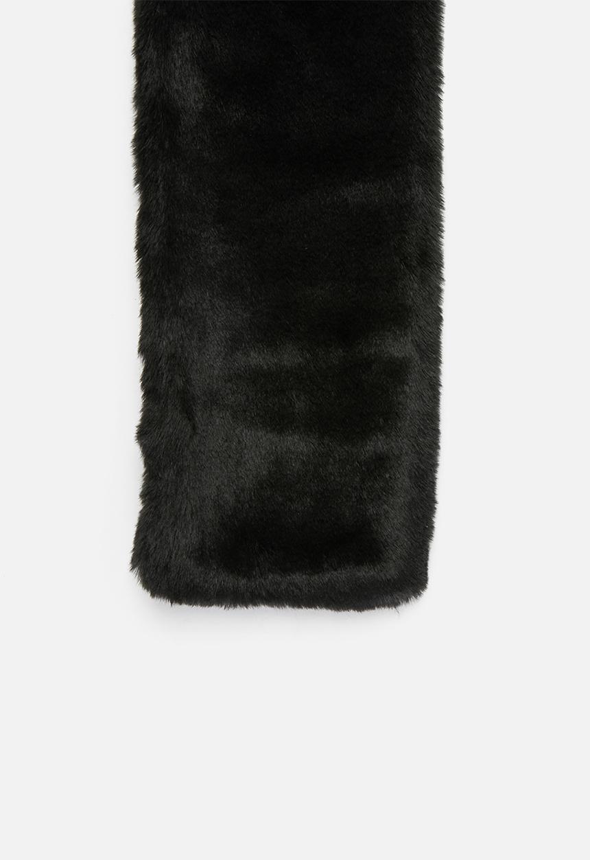 Superbalist - Faux fur scarf - black