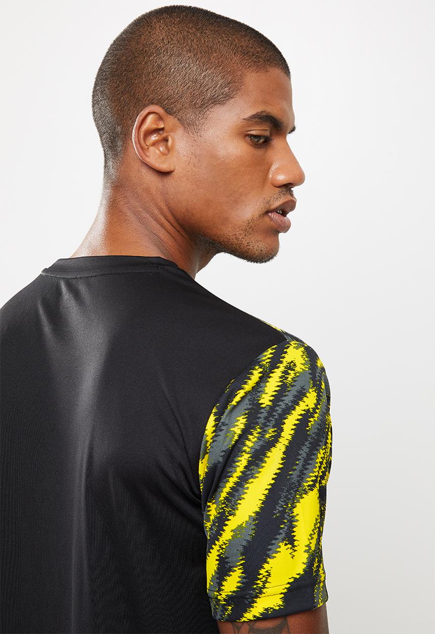 PUMA - BVB iconic MCS graphic tee - black & yellow 