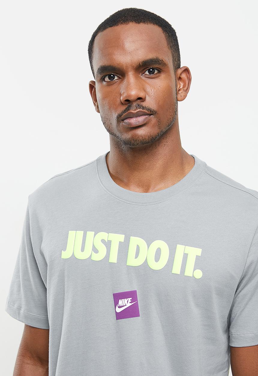 Nike - Nsw tee jdi 12 - grey