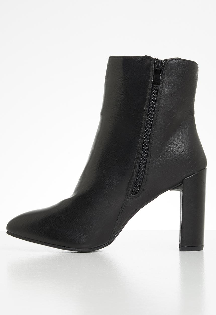 Seduction - Snake detail ankle boot - black
