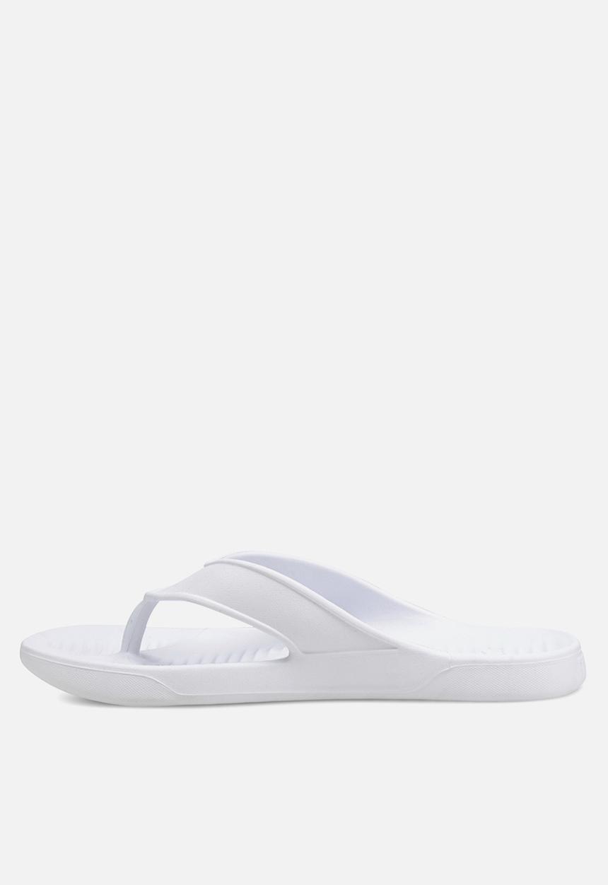 PUMA - Aqua flip flops - white & black 