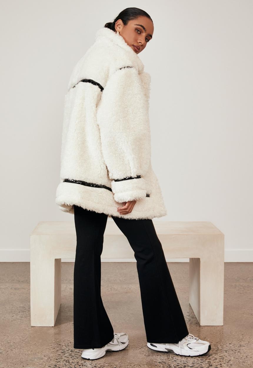 Factorie - Oversized fur teddy jacket - cream