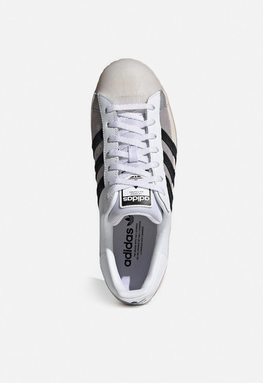 adidas Originals - Superstar - ftwr white/core black/light charcoal