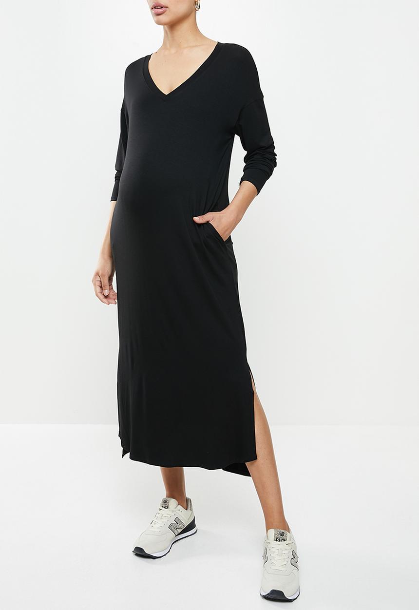 Superbalist - Easy fit v-neck long sleeve tee dress - black