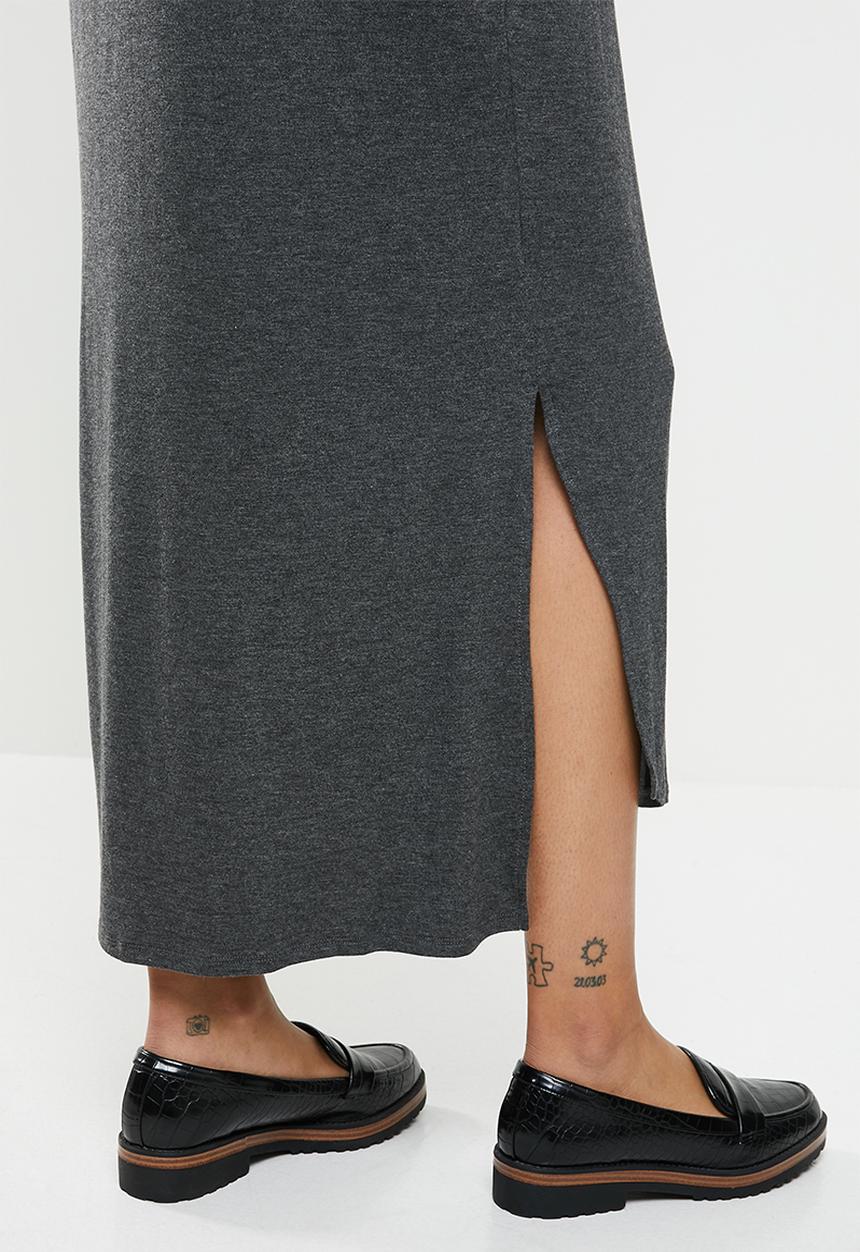Superbalist - Easy fit v-neck long leeve tee dress - charcoal