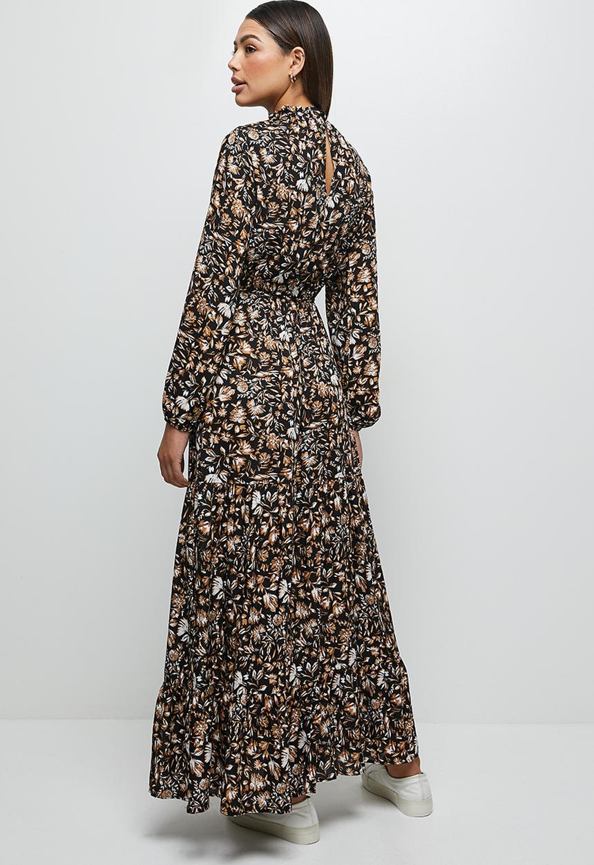 edit - Piecrust balloon sleeve tiered maxi - black 