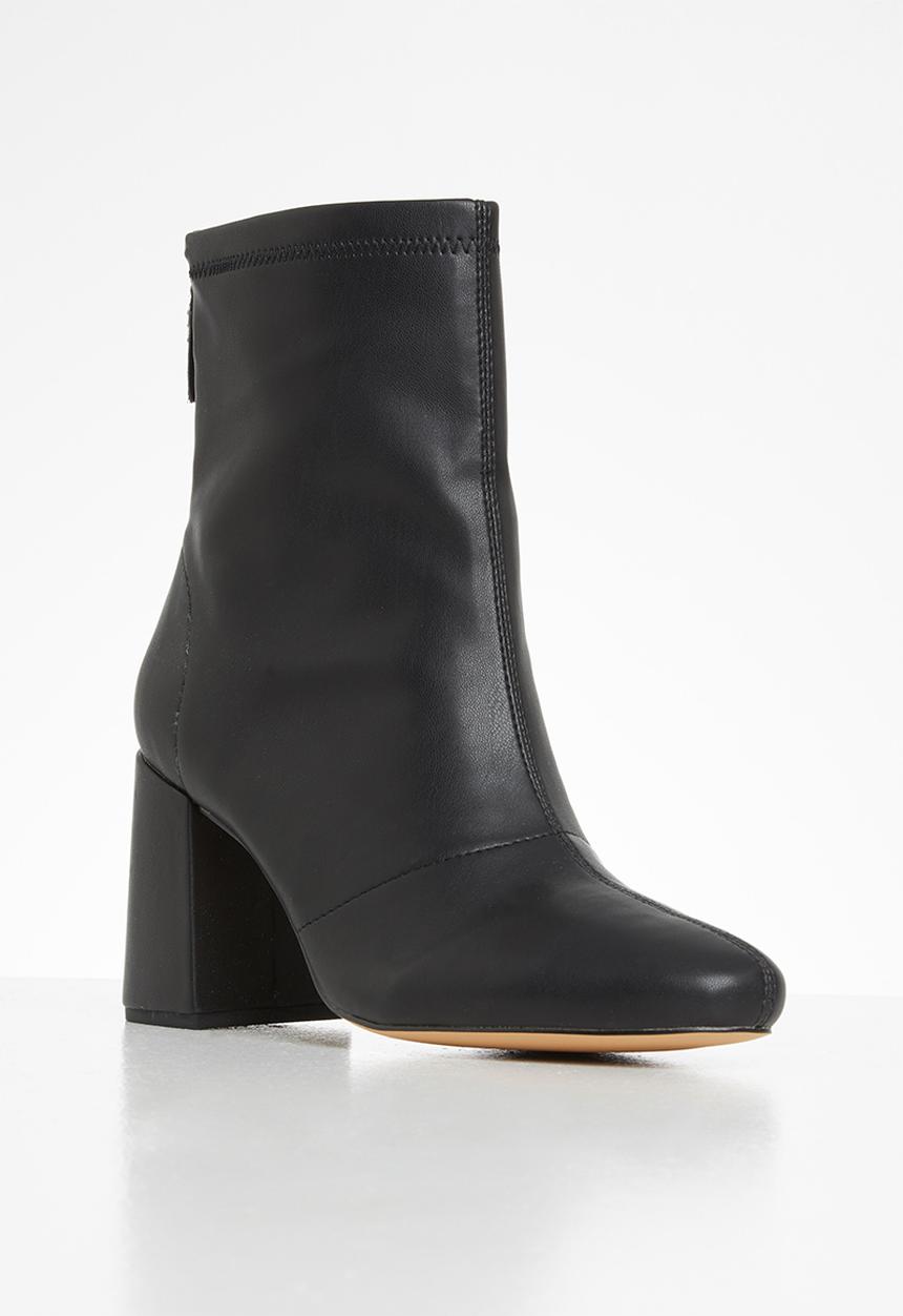 Missguided - Faux leather block heel sock boots - black
