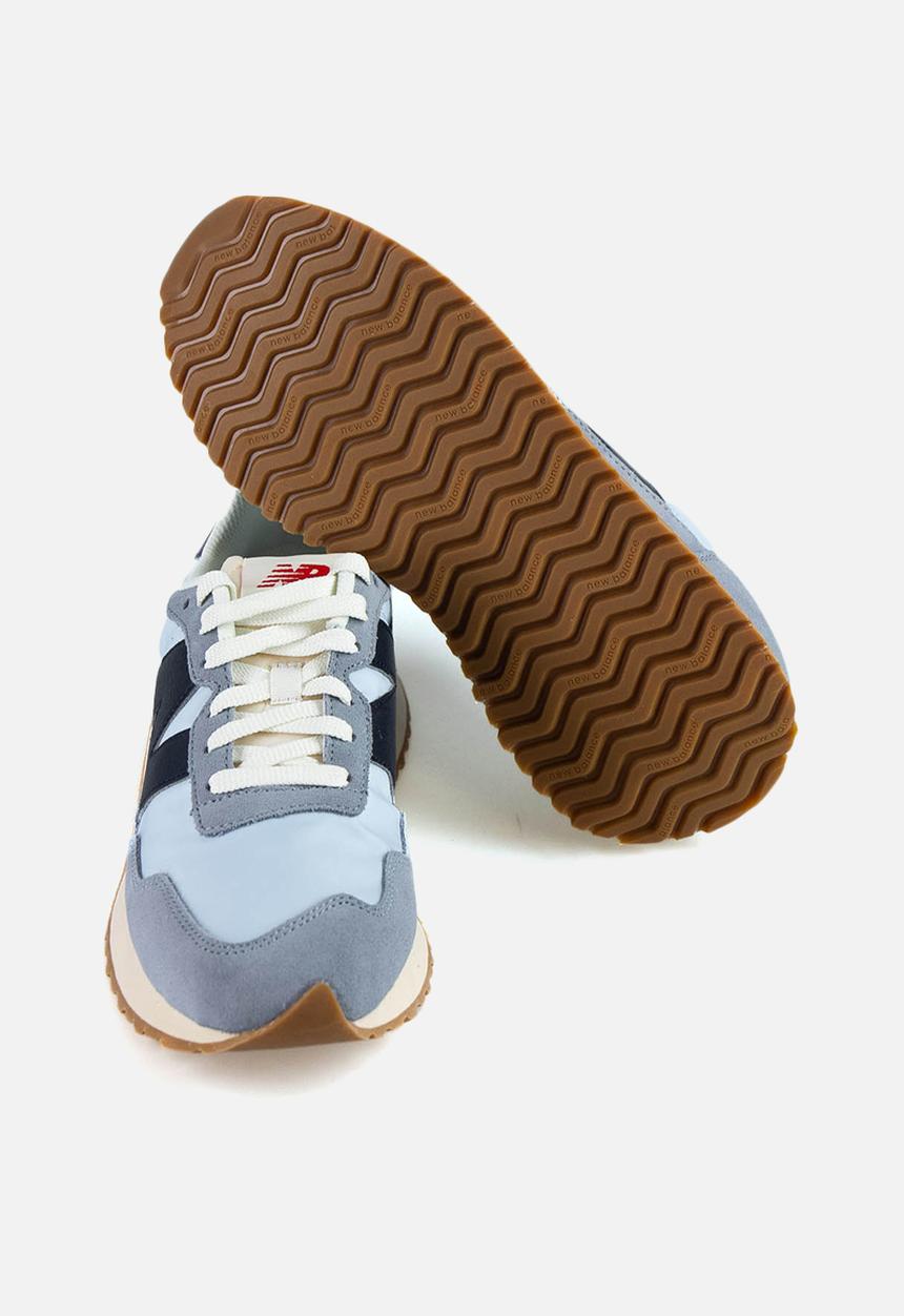 New Balance  - 237 - reflection