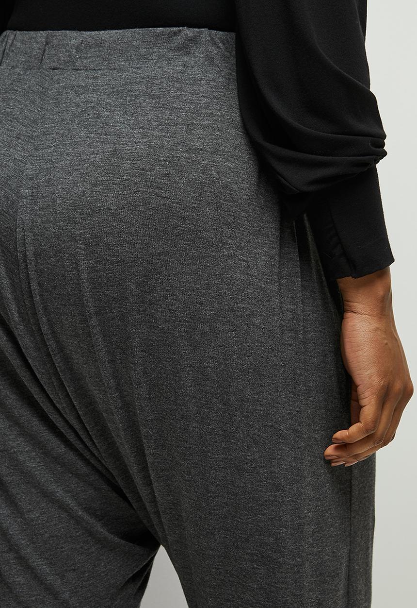 edit Plus - Drop crotch harem - dark grey 