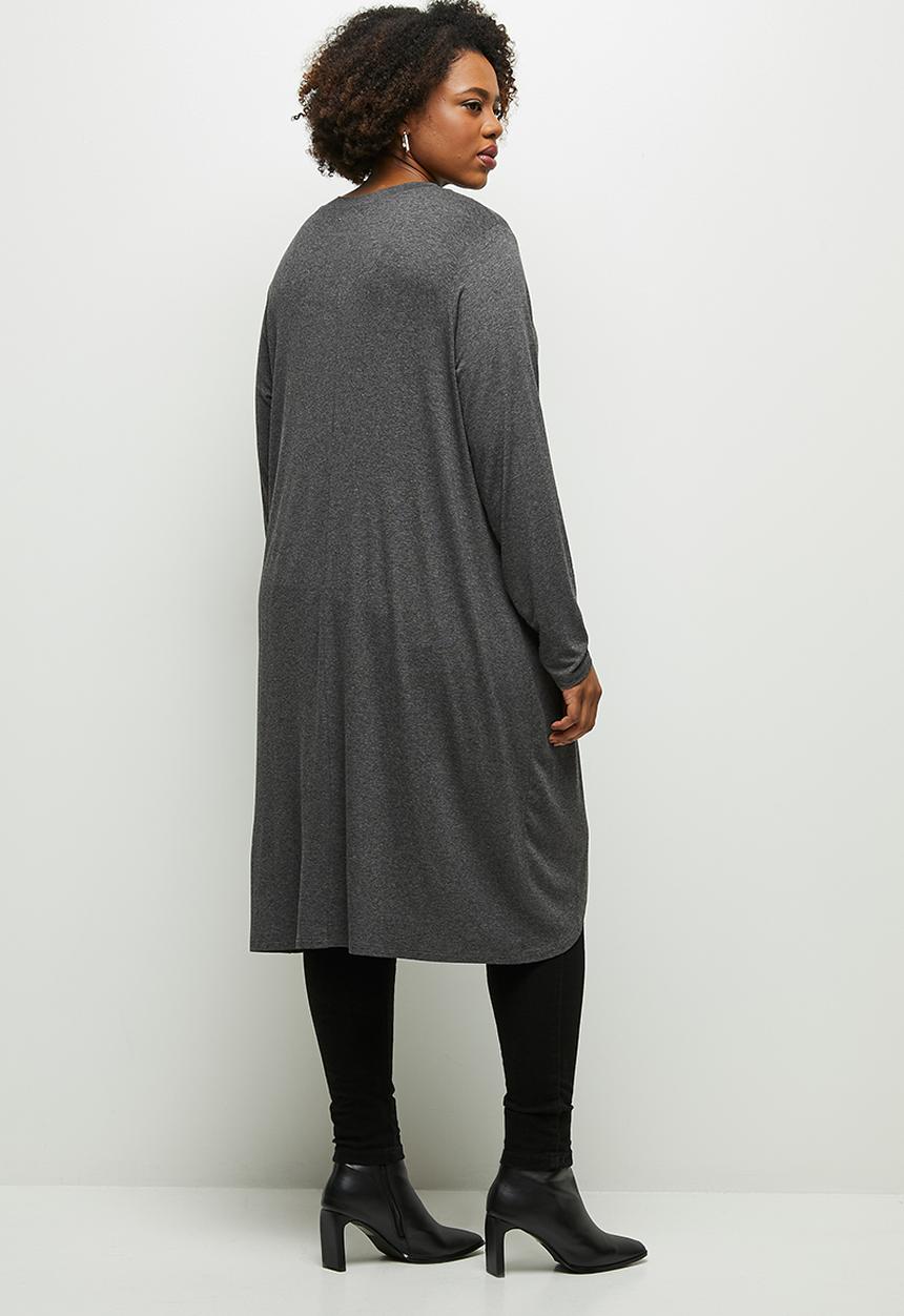 edit Plus - Longline wrap front tee - charcoal