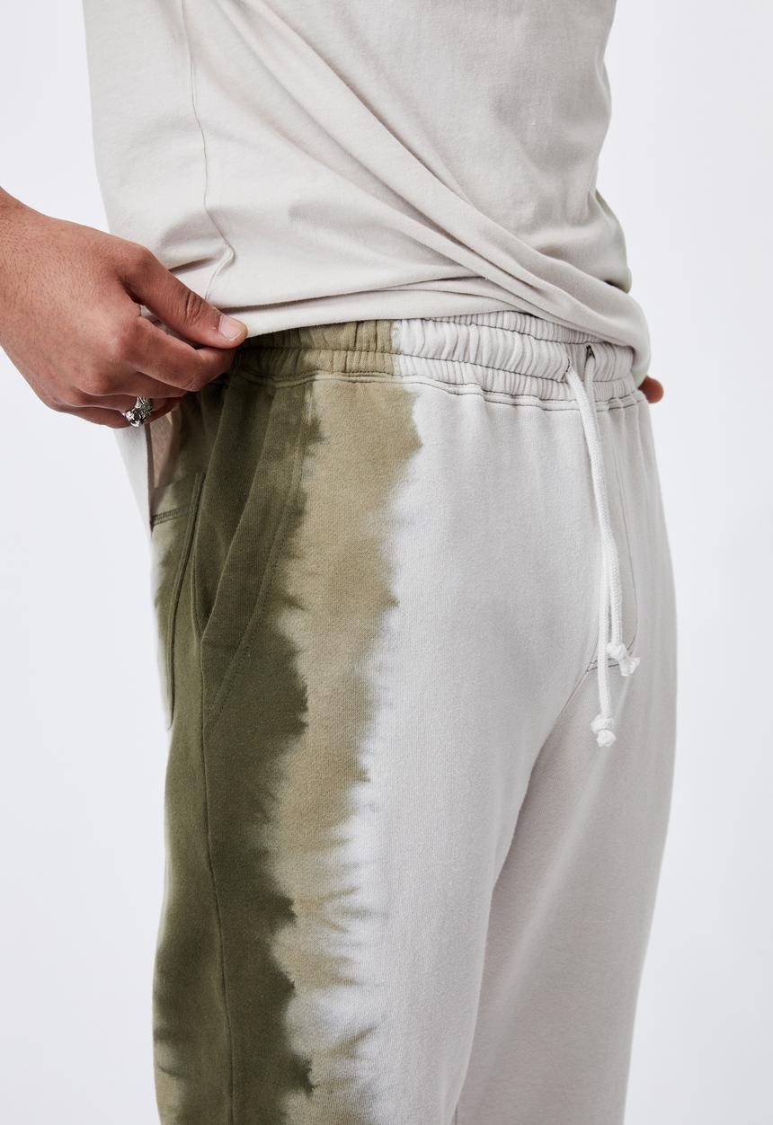 Cotton On - Trippy slim trackie - military/moss stone dip dye