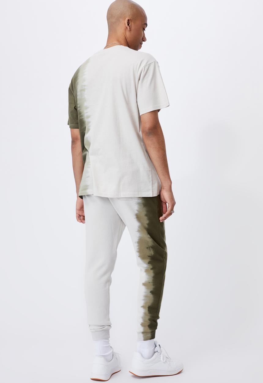 Cotton On - Trippy slim trackie - military/moss stone dip dye