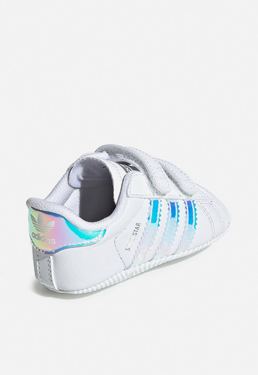 adidas Originals - Superstar crib - white