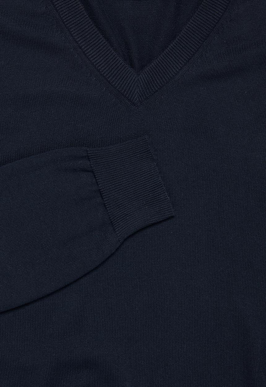 Superbalist - Basic vee neck slim fit knit - navy