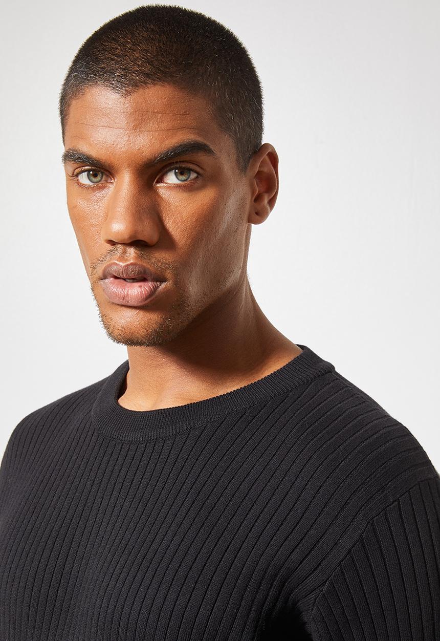 Superbalist - Slim fit ribbed crew neck knit - black