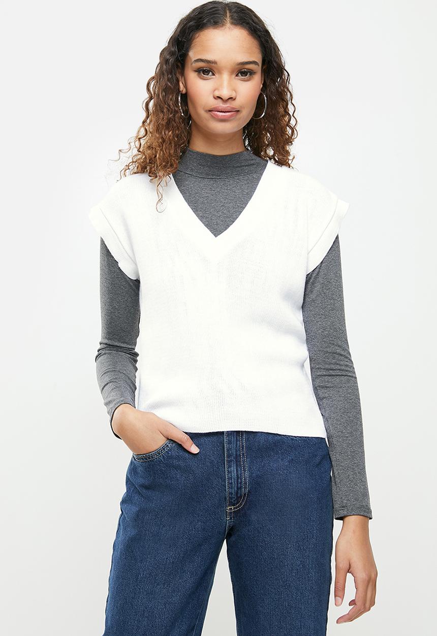 Blake - Sleeveless vest - white