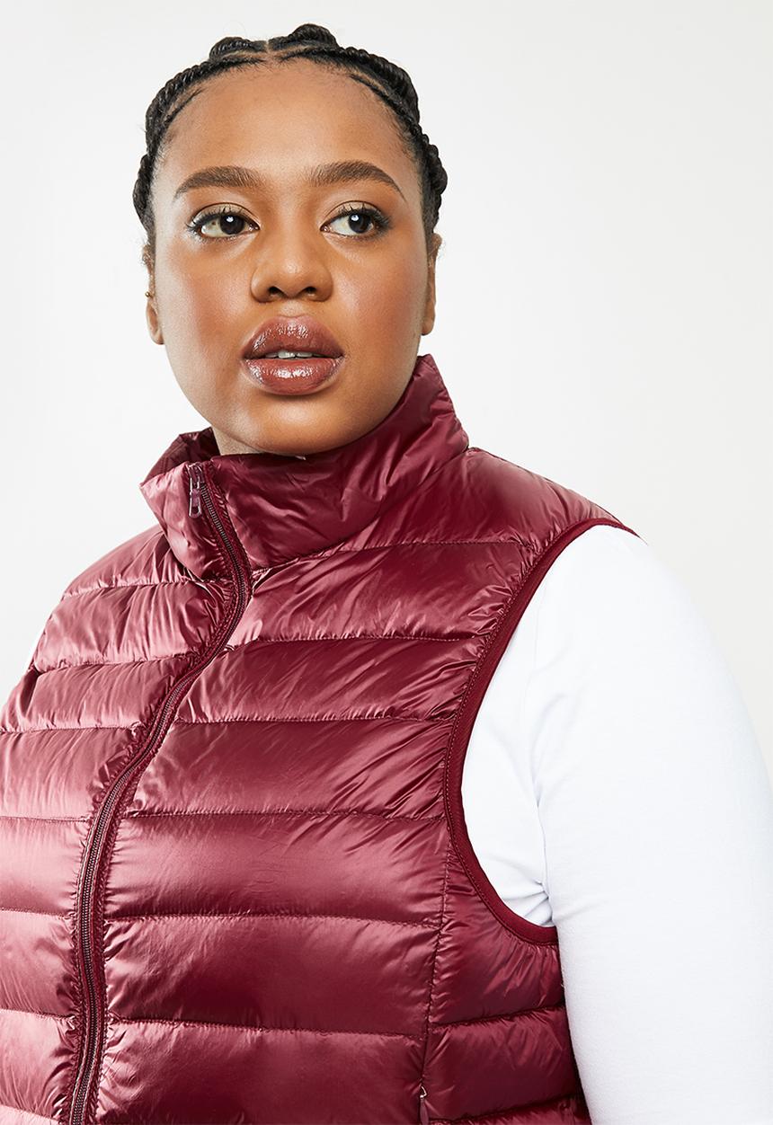 STYLE REPUBLIC PLUS - Quilted gillet - burgundy