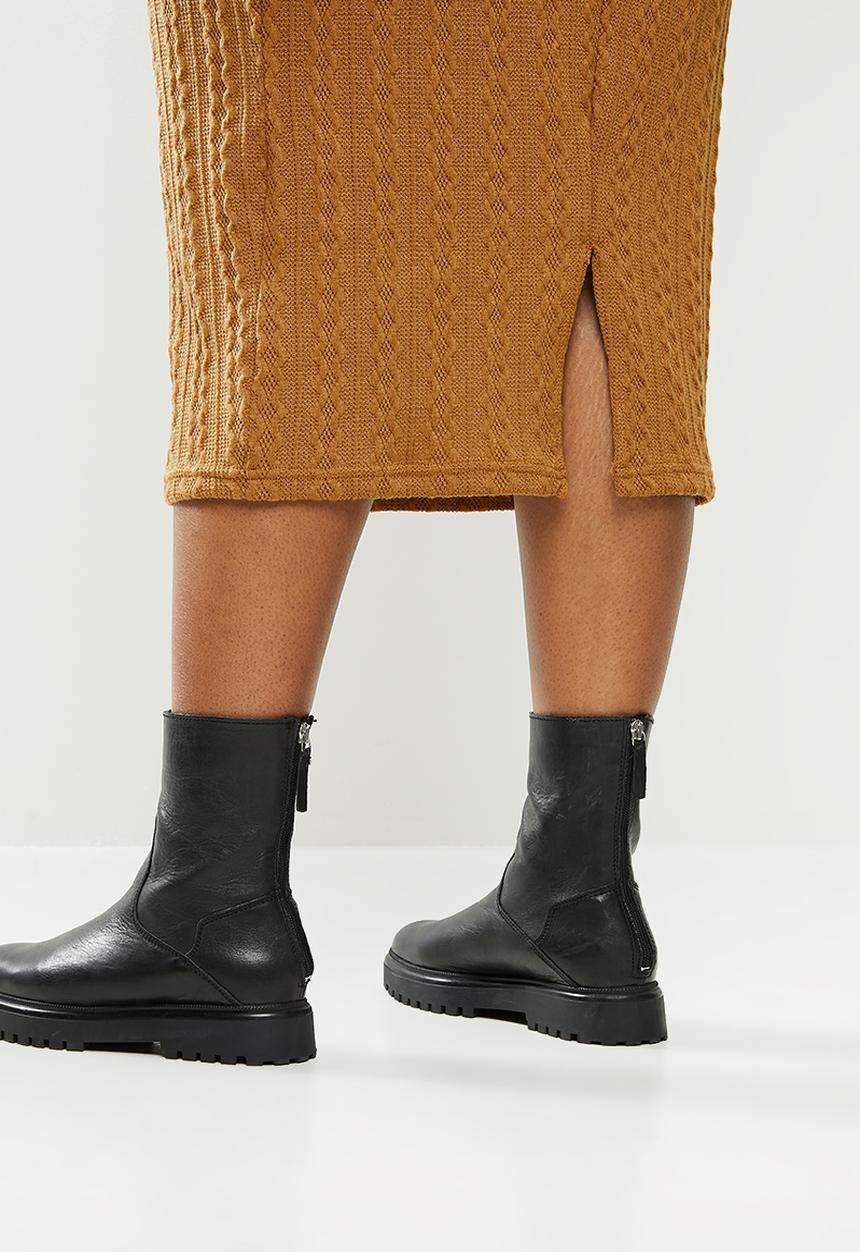 Me&B - Plus caramel cable knit pencil skirt - brown 