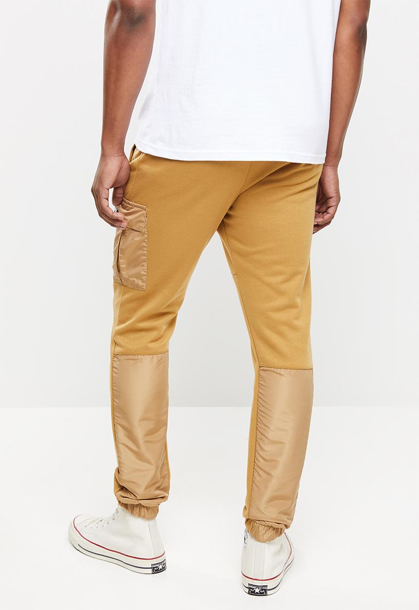 SOVIET - Harden track pants - mustard