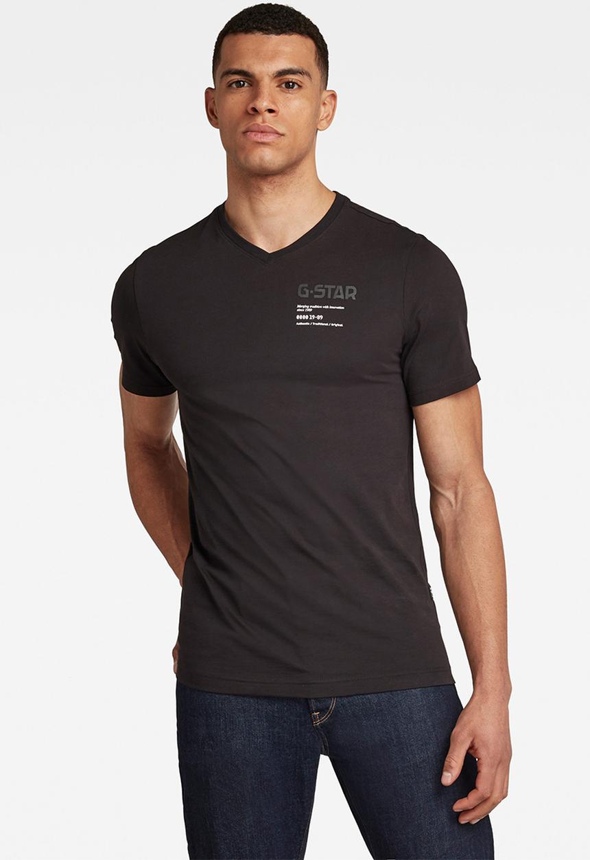 G-STAR - G-star chest graphic v-neck short sleeve tee - black