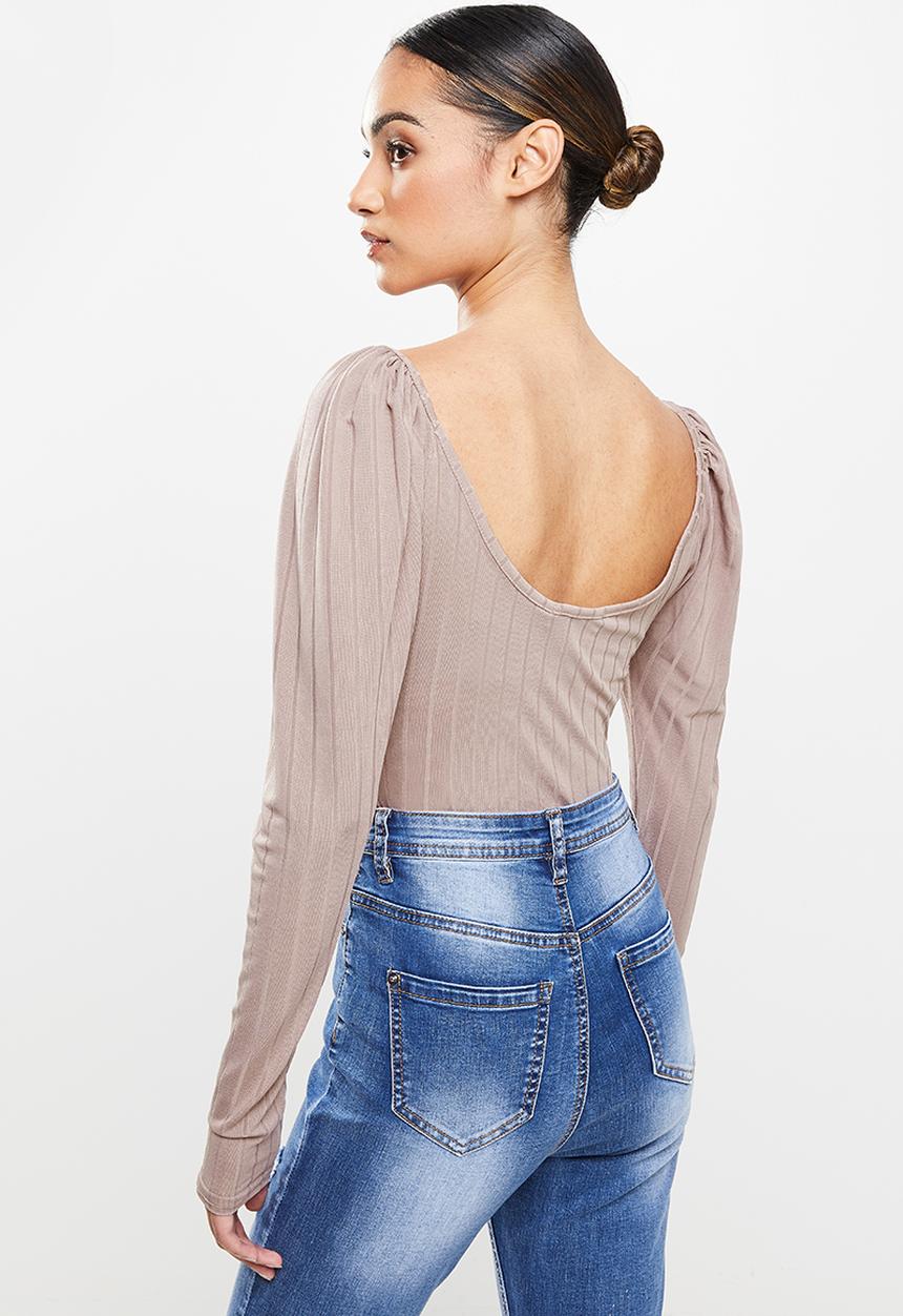 Missguided - Petite puff sleeve scoop neck bodysuit - mauve